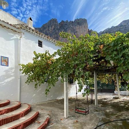 Cortijo El Chorreadero En Parque Natural Sierra De Cazorla Los Rosales  Kültér fotó